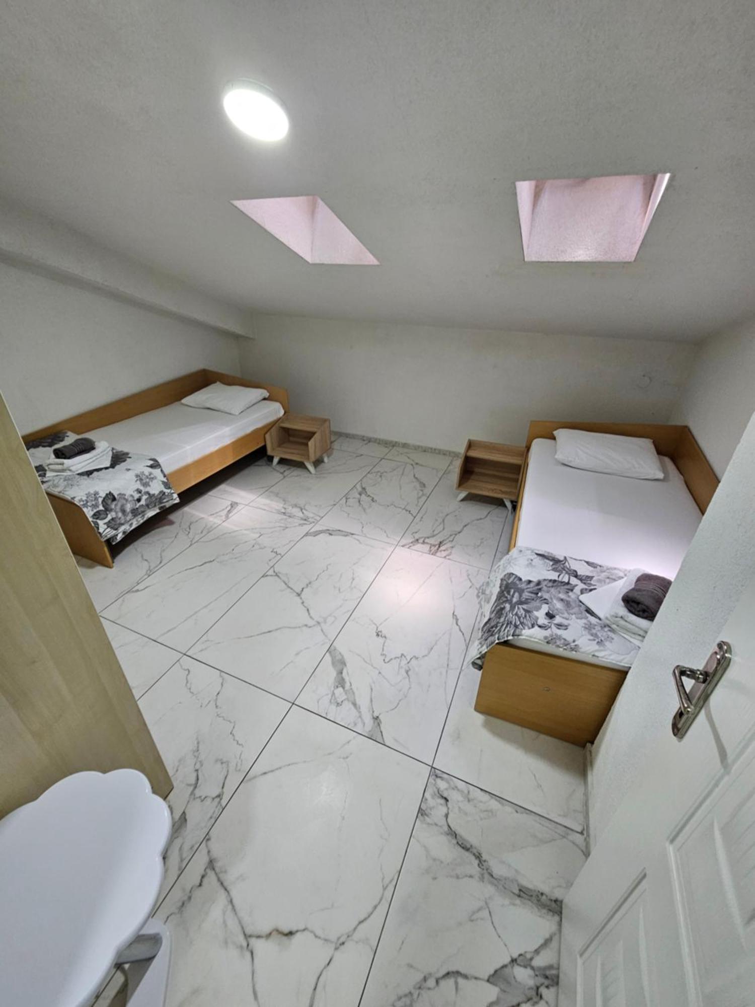 Unique Apartmens City Center Bitola Buitenkant foto
