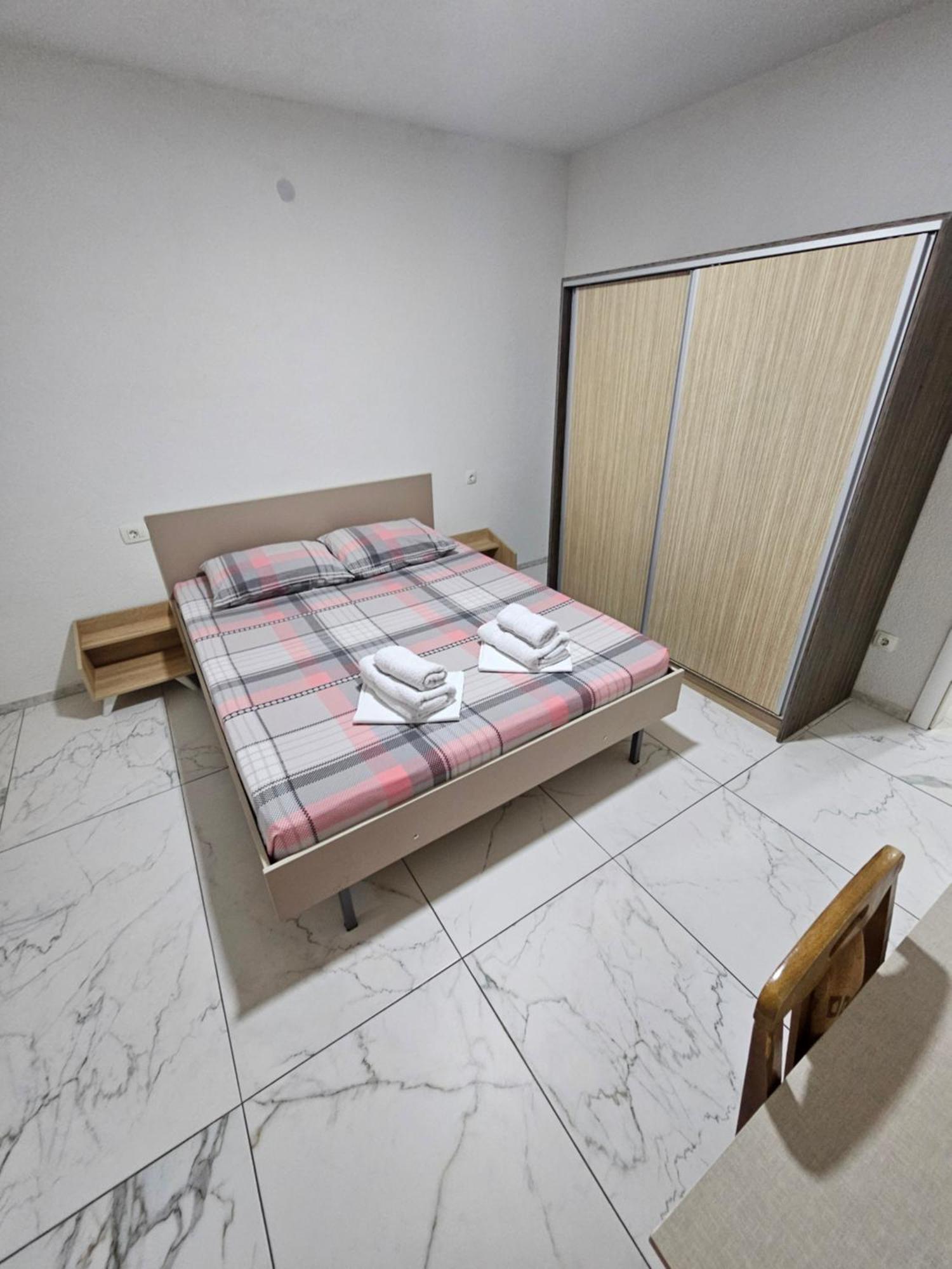 Unique Apartmens City Center Bitola Buitenkant foto