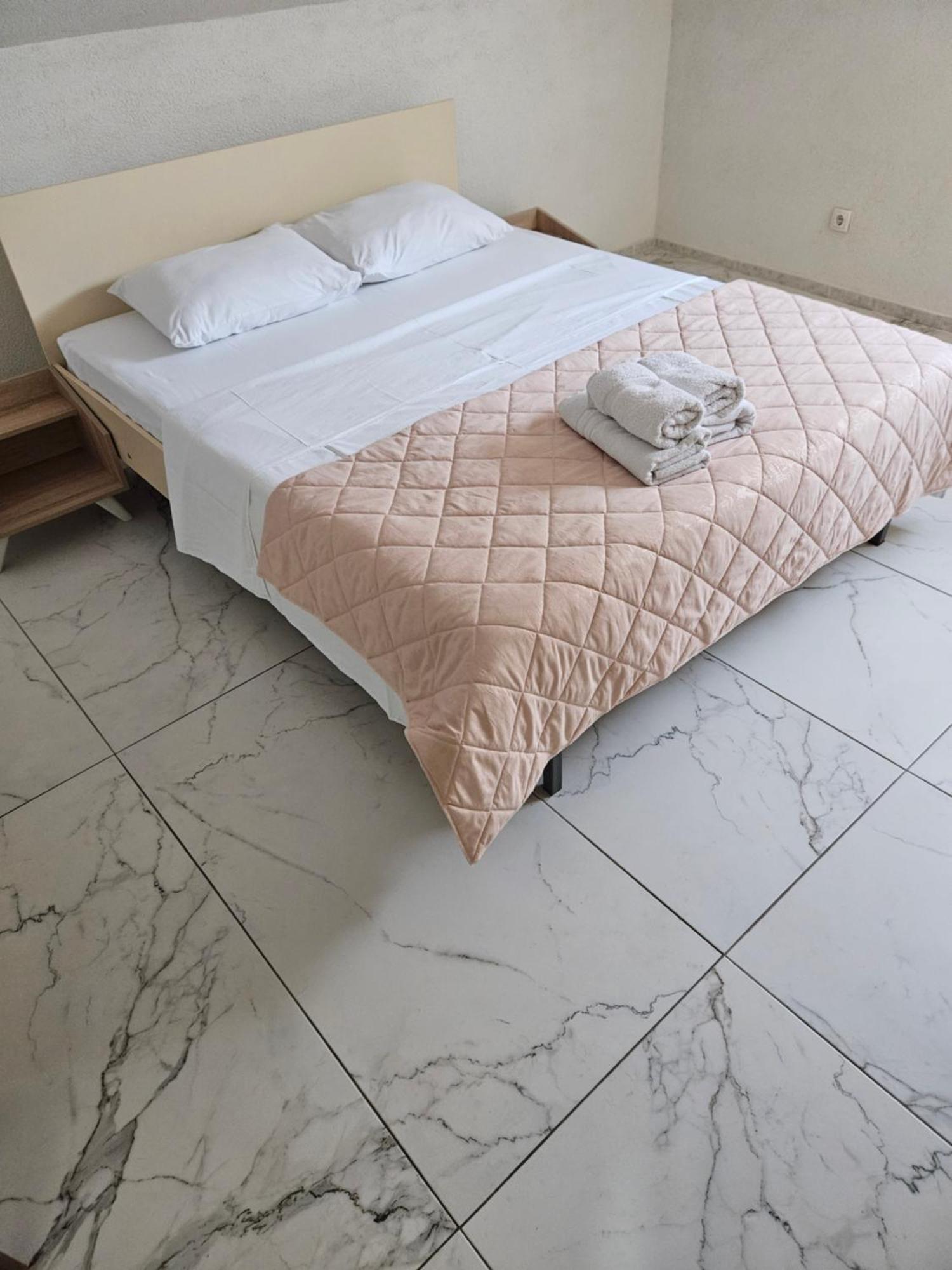 Unique Apartmens City Center Bitola Buitenkant foto